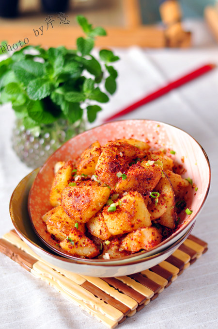 香辣锅巴土豆
