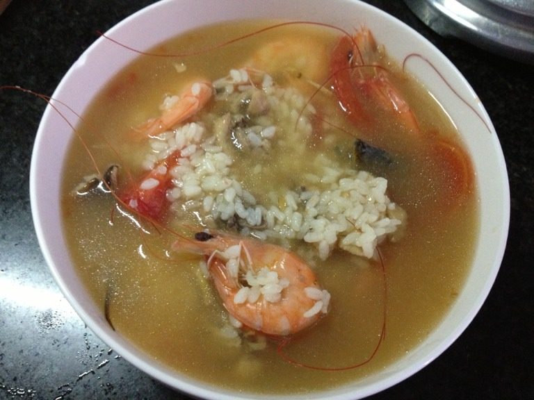 鸡肉鳝鱼虾泡饭