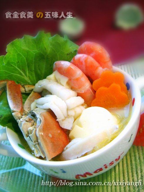 胶原蛋白海鲜锅