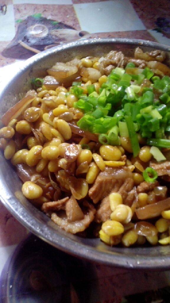黄豆炒肉