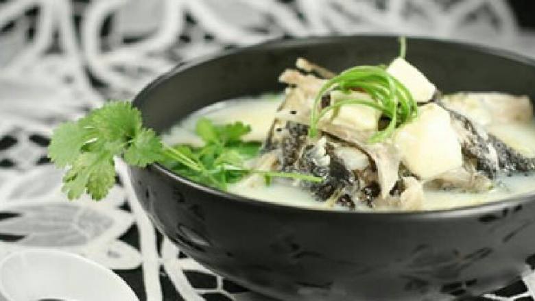鱼头豆腐汤