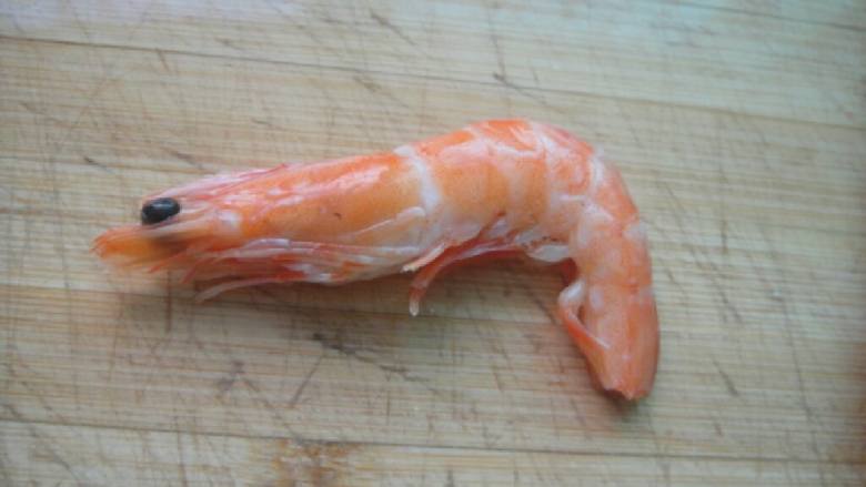 麻辣虾,把背部切一道口