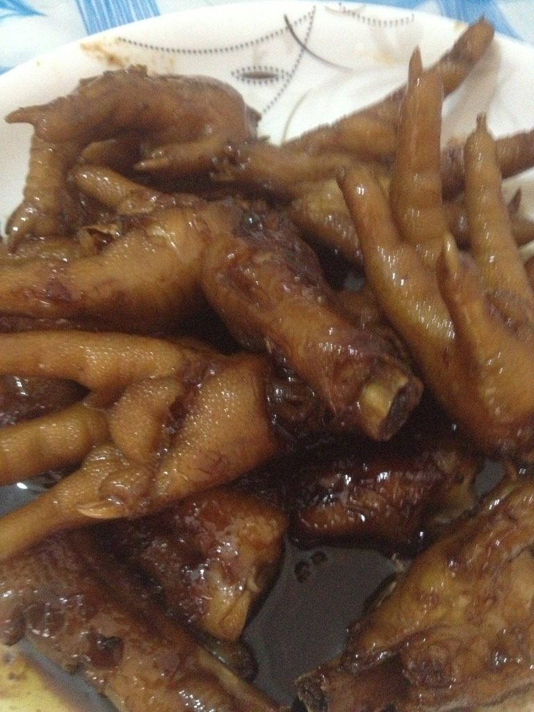 红烧鸡爪