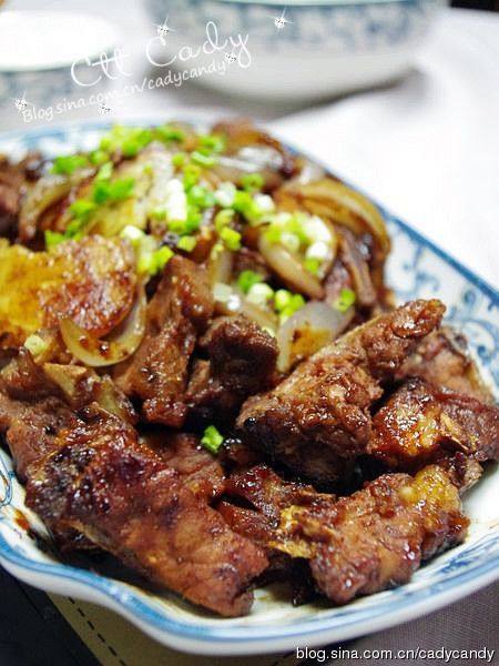 土豆洋葱烤排骨