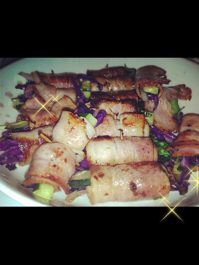 培根蔬菜卷,5.哈哈，然后就是起锅啦！