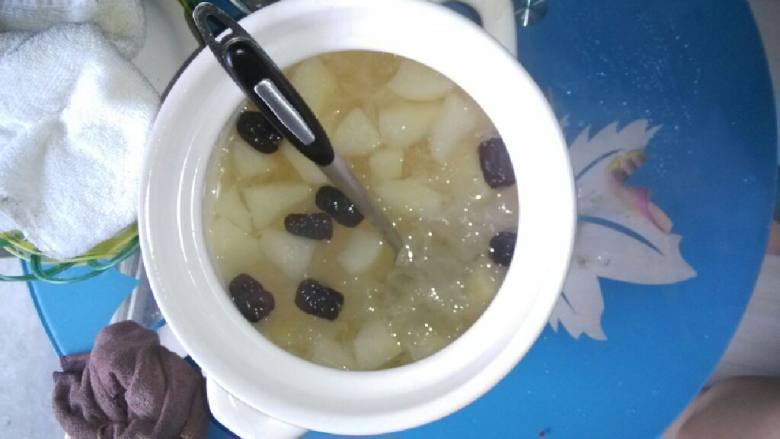 雪梨银耳汤
