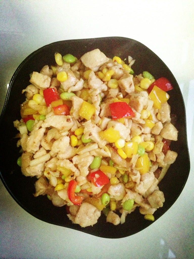 彩色鸡丁