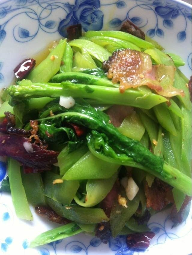 莴笋炒腊肉