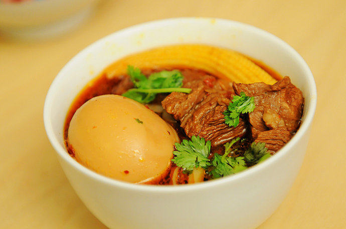 香辣牛肉面