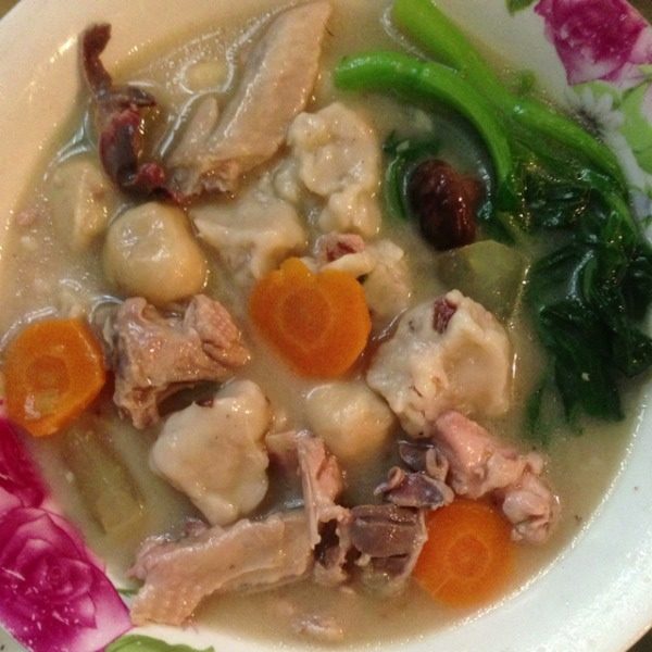冬瓜冬菇炒鸡煮汤圆