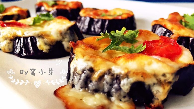 茄子披萨-QQ茄子君,健康升级的经典舒心美食,再展示一张细节图