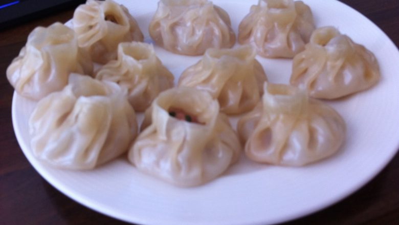 鲜肉汤包