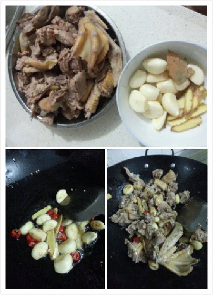 红烧鸭肉,鸭肉切块冷水下锅焯水,洗干净沥干水份,<a style='color:red;display:inline-block;' href='/shicai/ 2800'>生姜</a>,蒜,香叶入油锅炒香,放入鸭肉炒至鸭皮变黄