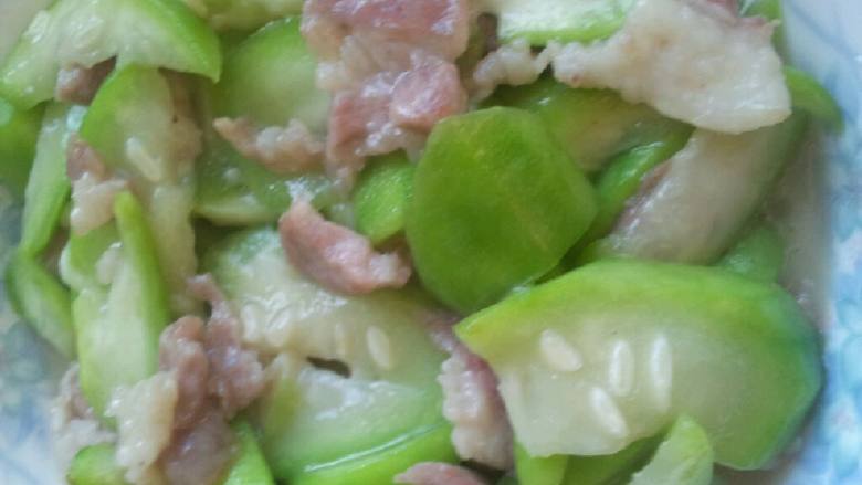 肉片炒丝瓜