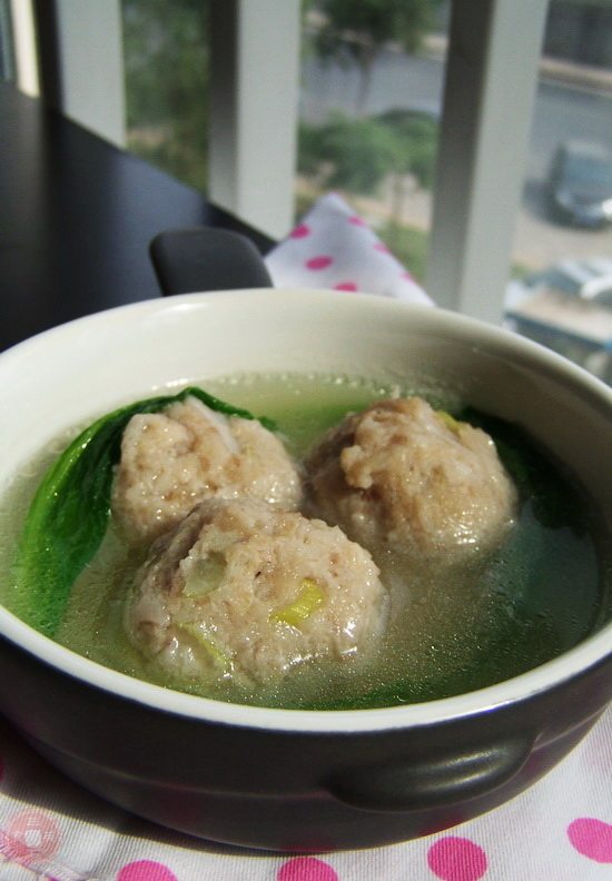 莲藕肉丸汤