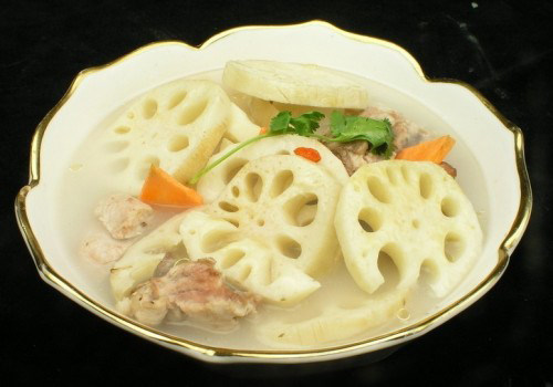莲藕排骨汤