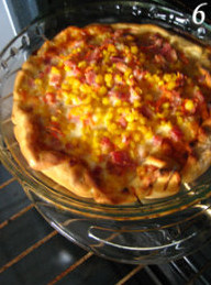 芝加哥深盘pizza,烤箱预热230C,烤15min,转低到190 C, 烤15min即可