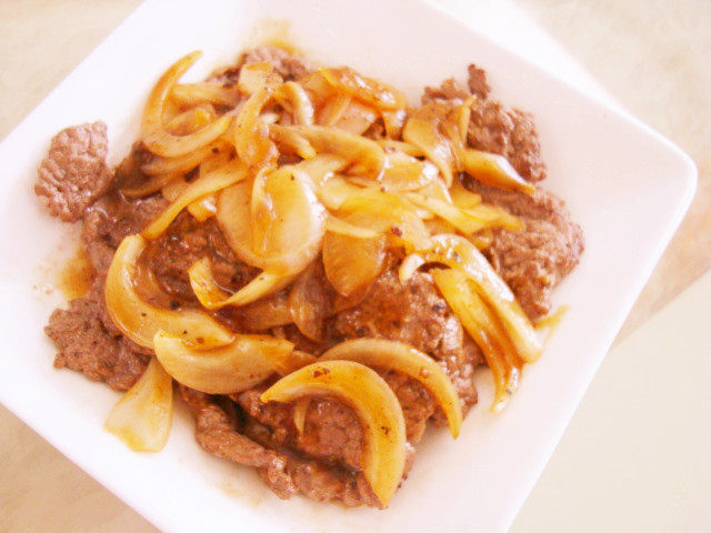 黑椒汁小牛排