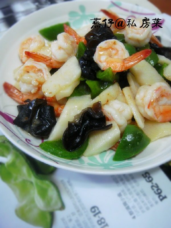 山药木耳溜虾仁