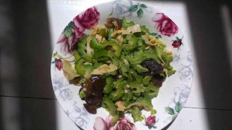 靓炒苦瓜