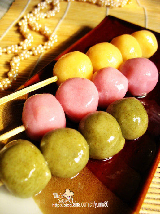多彩豆腐糯米团子