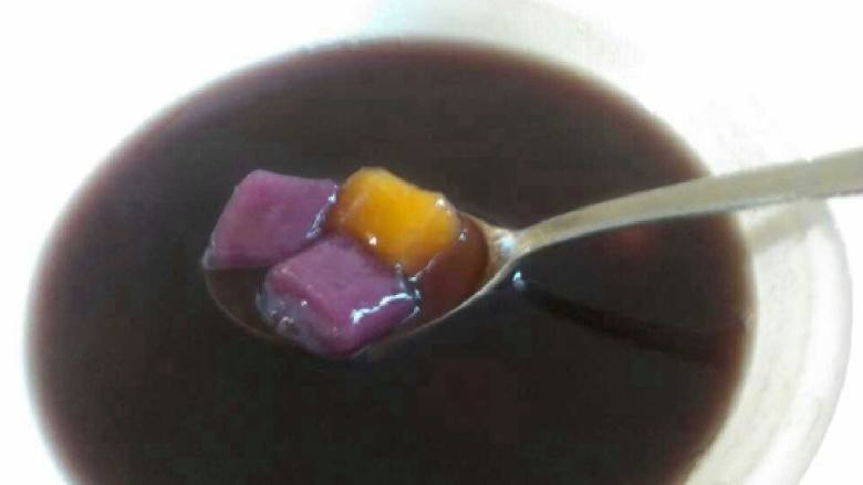 零难度--真正的纯手工芋圆,水里放些红糖,成为红糖水