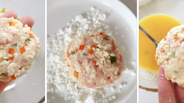 韩式豆腐饼—表层包裹蛋液,外酥里嫩,用手搓圆,然后压成一个小圆饼,压结实一点哈。两边蘸取淀粉,然后裹上鸡蛋液(小芽用勺子直接把鸡蛋液浇在小饼上,这样比较好操作,如果直接把小饼放到鸡蛋液中,容易散掉)。
》在边上备一碗凉白开,比较不会粘手。
》这一步会有点小难度,可简化,操作方法是把鸡蛋液直接加入到步骤6中,直接压扁煎即可。这样操作,在少油的情况下,因为小饼没有包裹蛋液,表层的酥松感会差一点,颜色也不会这么金黄。