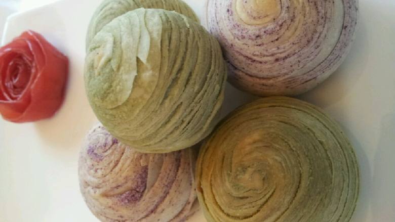 酥香迷人的抹茶香芋酥,可爱的香稣出炉啦