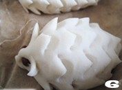 花样面食——【记忆中温柔的小刺猬】,蒸锅中放入适量冷水,把经过二次发酵的刺猬放入蒸屉中,开锅15分钟关火即可。