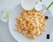 西式甜品店里少见的一种派【清香蜜瓜派】,准备好做派馅所需要的所有食材。