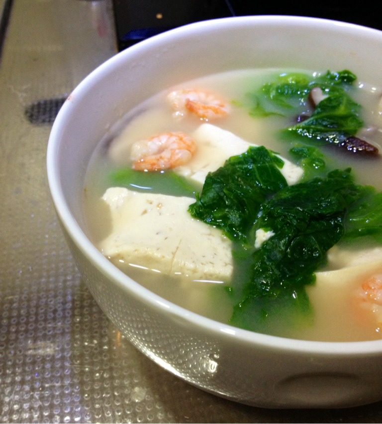 鲜虾蔬菜汤