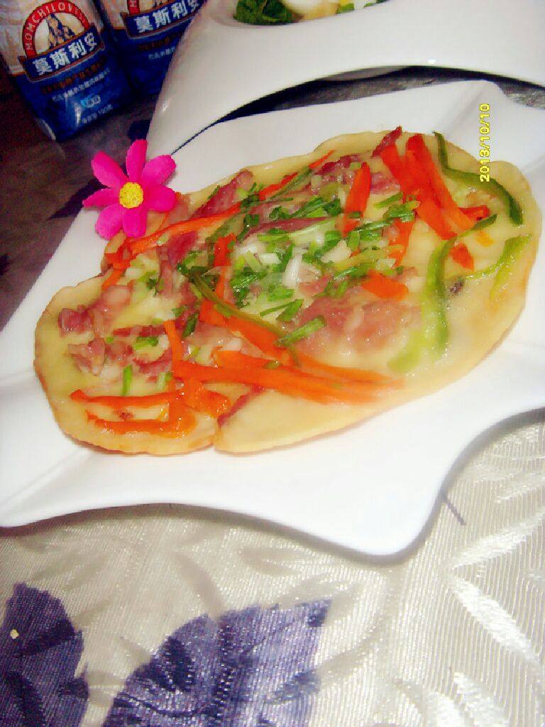 芝士培根鸡蛋脆饼,可以装盘了
