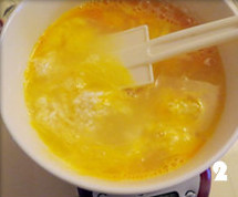 全麦桂花甜酒酿面包,称出所有液体(蛋,<a style='color:red;display:inline-block;' href='/shicai/ 156925'>水</a>,酒酿)混合均匀