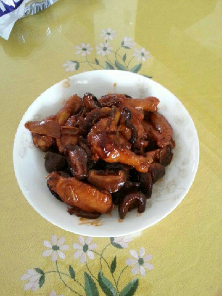香菇鸡翅