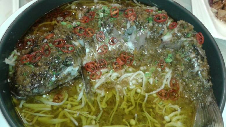 湘味金菇闷鯔鱼
