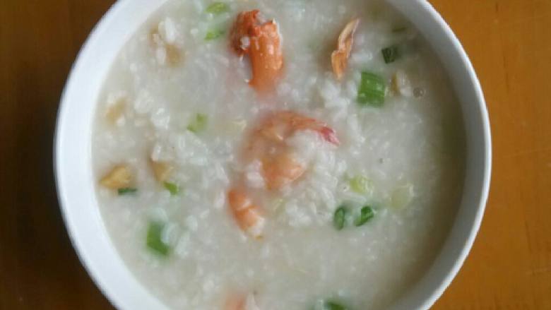 海鲜粥,成品： 