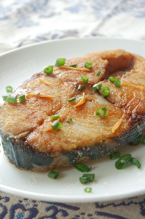 香煎马鲛鱼