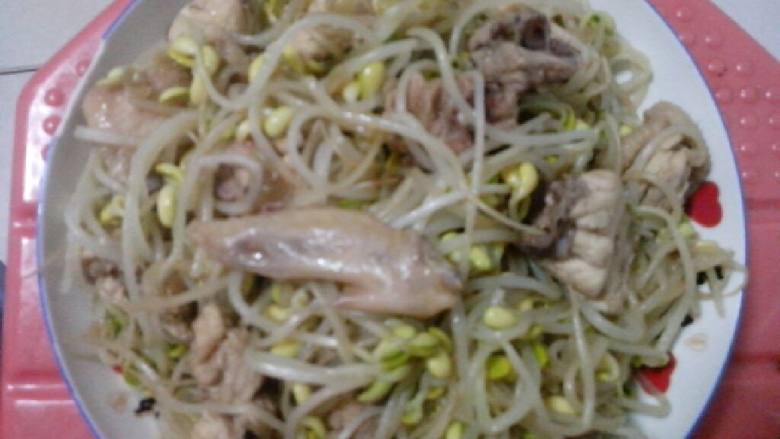 鸡肉炒豆芽