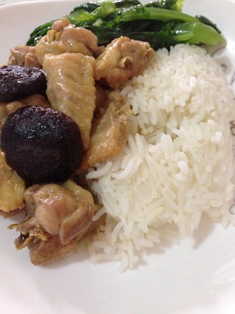 香菇滑鸡饭
