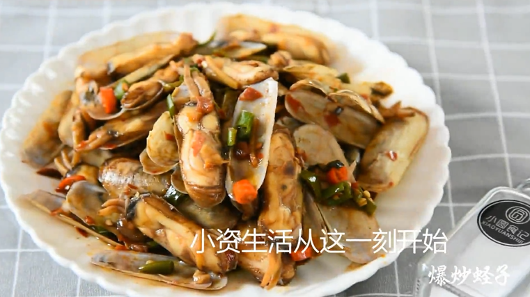 想保留最鲜美的滋味就这样吃——爆炒蛏子,别怕辣哦~!