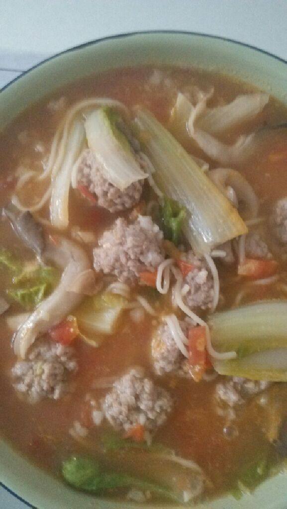 猪肉丸子汤面条