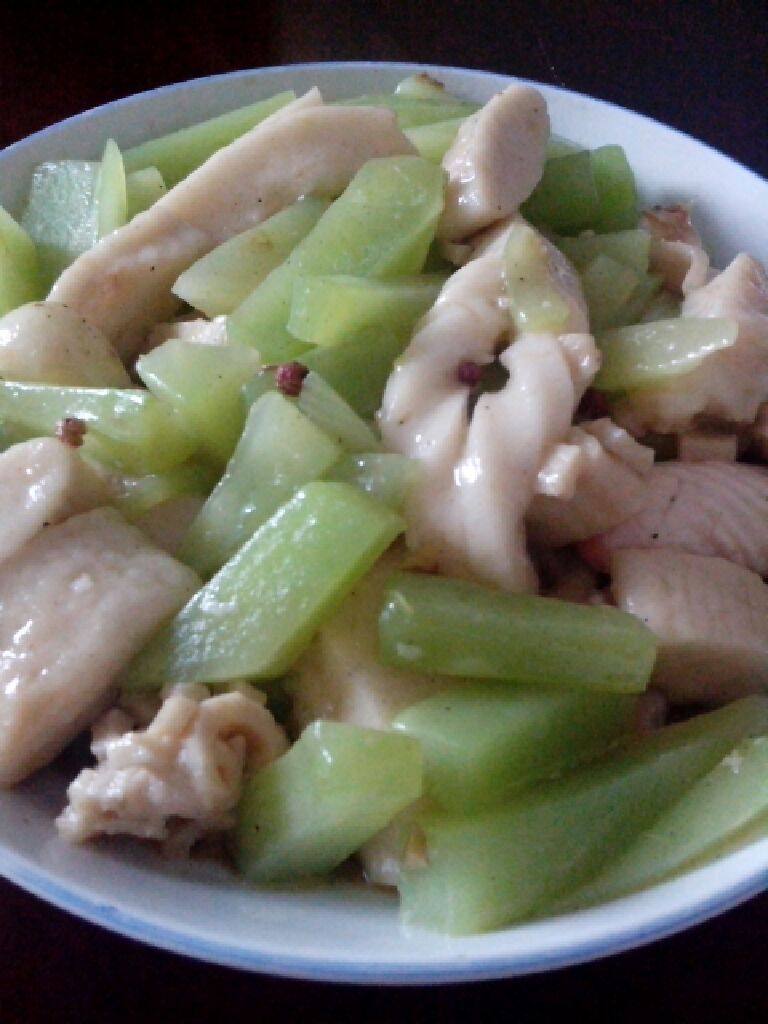 莴笋清烧海鲜丸子