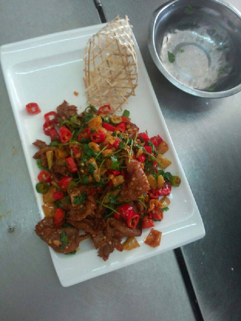 小炒黄牛肉
