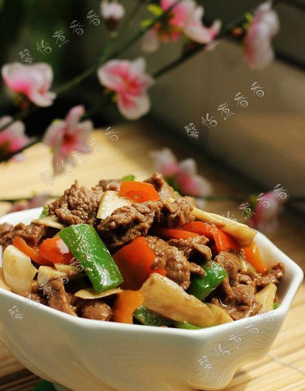 杏鲍茹小炒牛肉