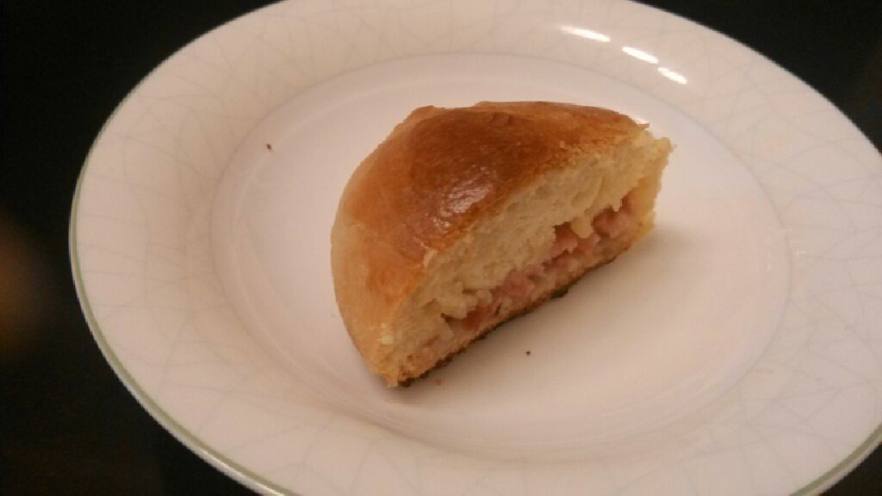 布里欧修培根包（KT）