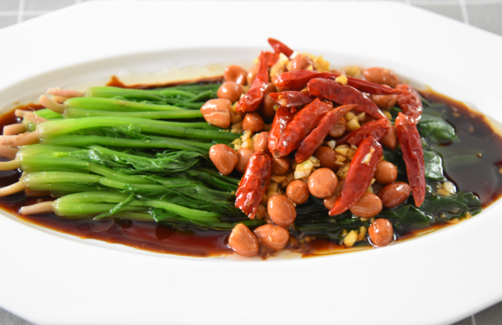 菠菜<span style="color:red">这样</span><span style="color:red">做</span>开胃下酒，又不失<span style="color:red">营养</span>