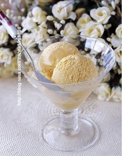 芒果酸奶冰激凌