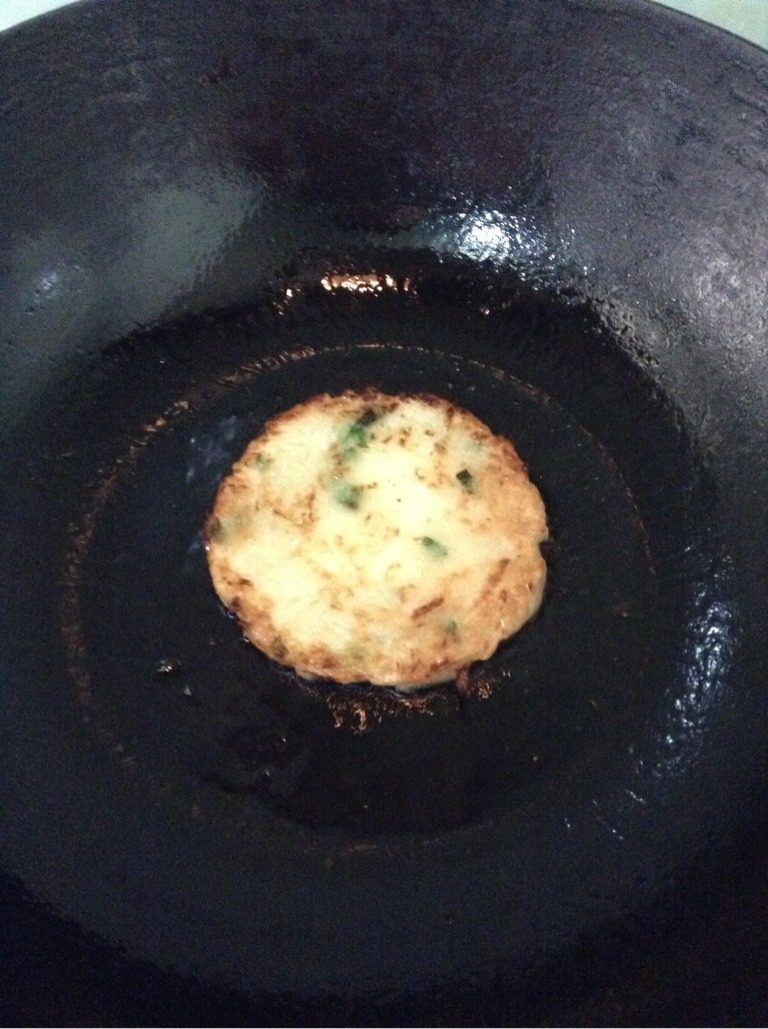 家庭版萝卜丝饼,如图