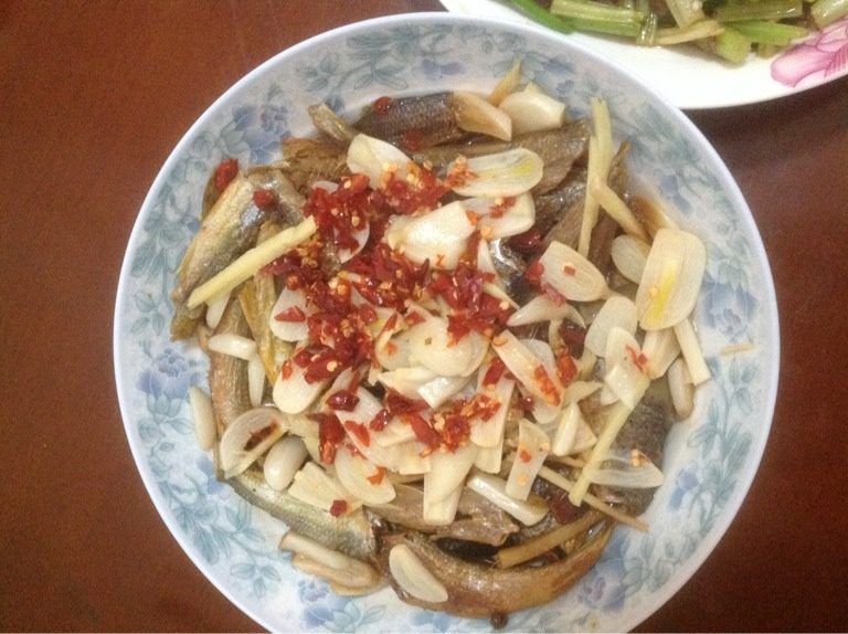 清蒸野生河鱼干