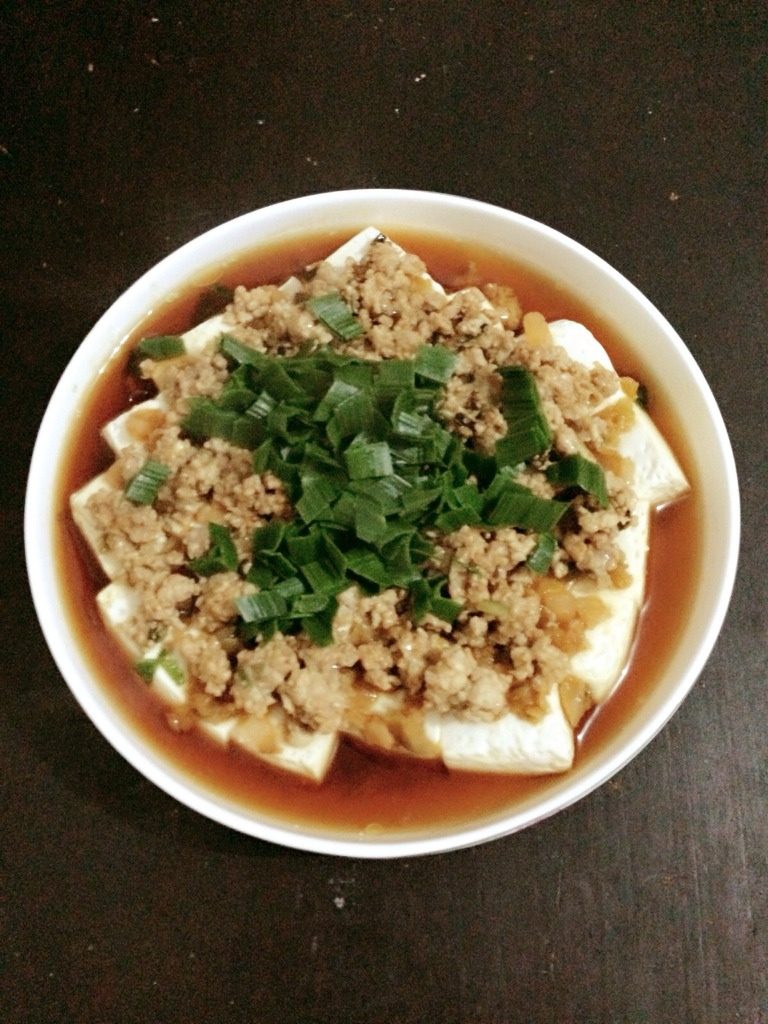 家常榨菜肉末蒸豆腐